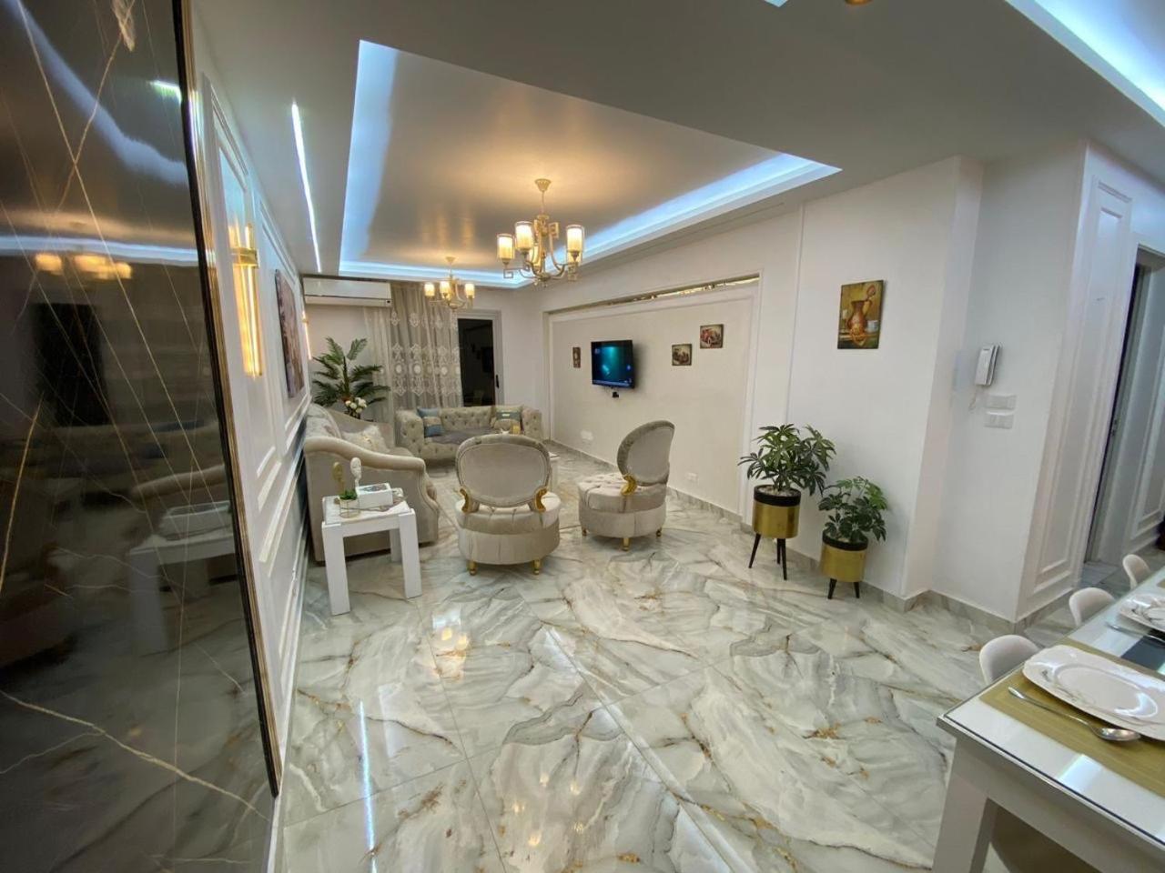 Apartment Madinaty -luxury In B8 مدينتي - شقه فندقيه غرفتين *